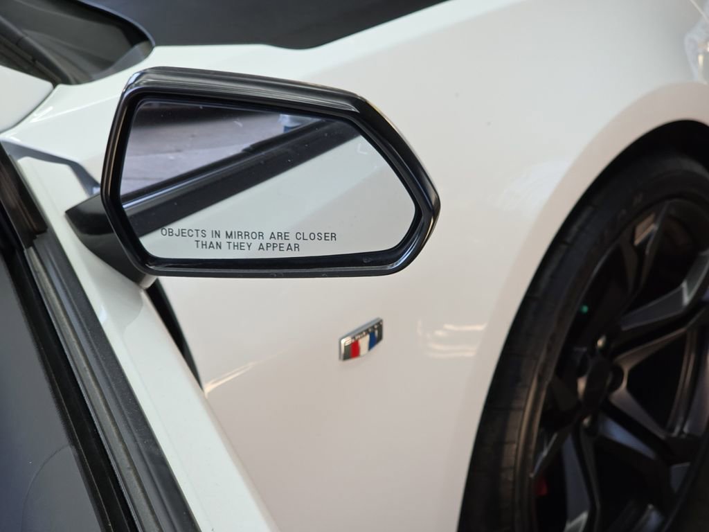Used 2018 Chevrolet Camaro SS RWD image 36