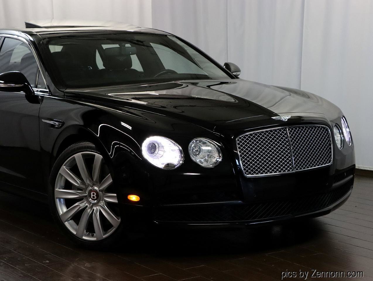 Used 2018 Bentley Flying Spur V8 AWD/4WD image 2