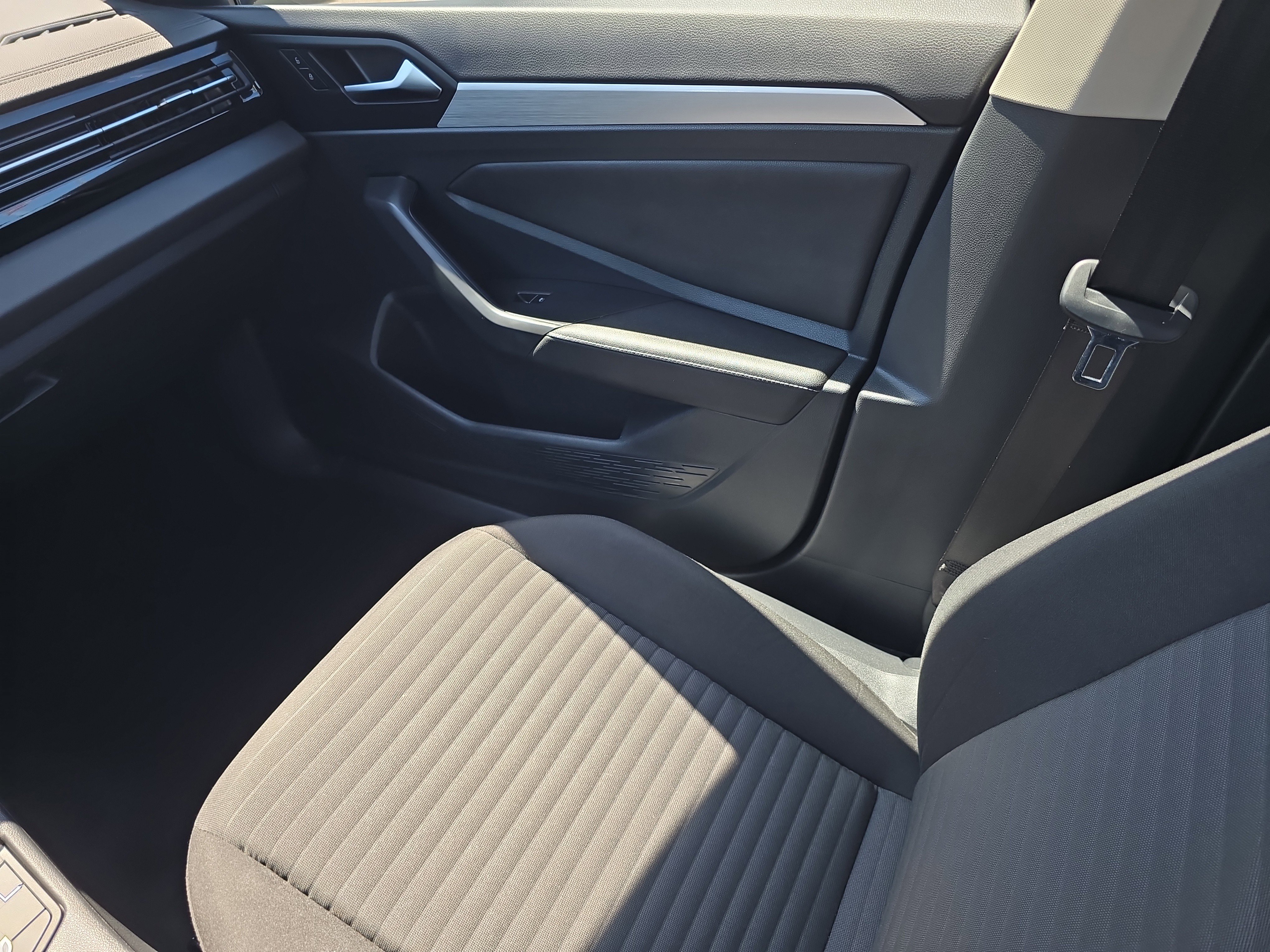 Used 2025 Volkswagen Jetta S image 15