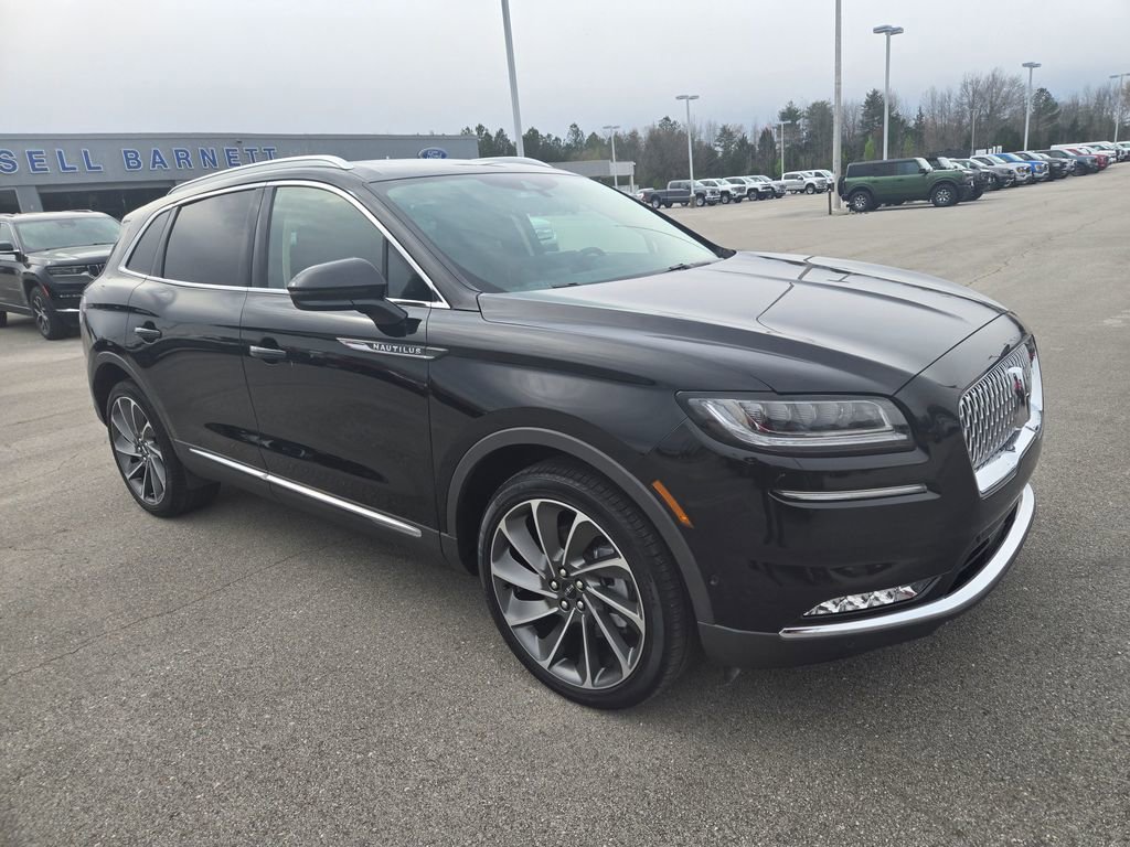 Used 2022 Lincoln Nautilus Reserve w/ Equipment Group 202A image 2