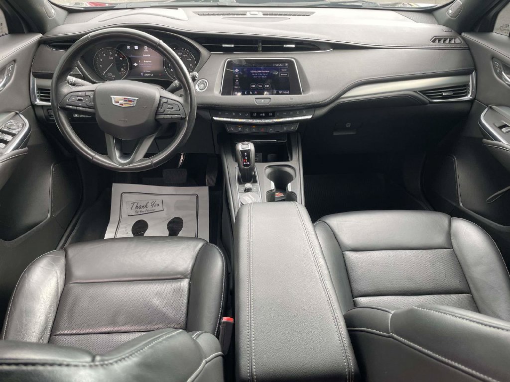 Used 2019 Cadillac XT4 Premium Luxury w/ Technology Package AWD/4WD image 11