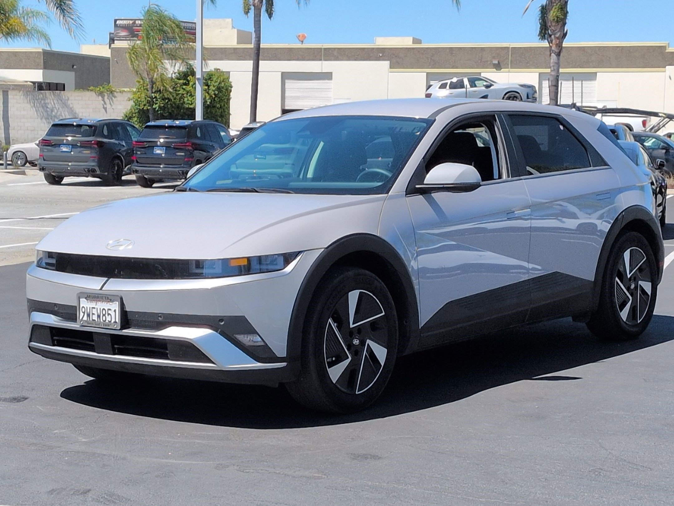 Used 2025 Hyundai Ioniq 5 SE image 5