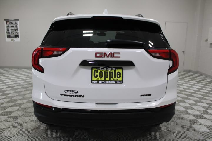 Used 2021 GMC Terrain SLT w/ Elevation Edition AWD/4WD image 10