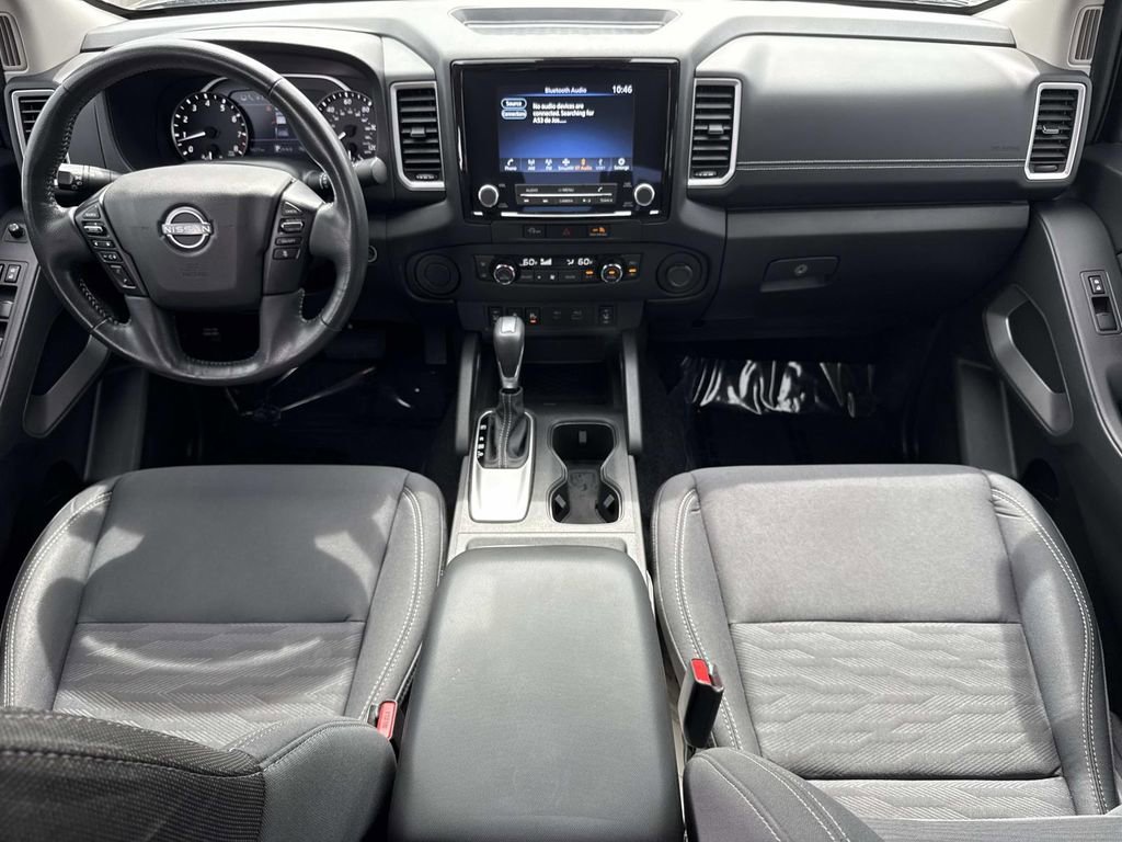 Used 2024 Nissan Frontier SV w/ SV Convenience Package RWD image 15