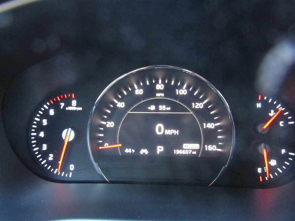 Used 2020 Kia Sorento EX image 32