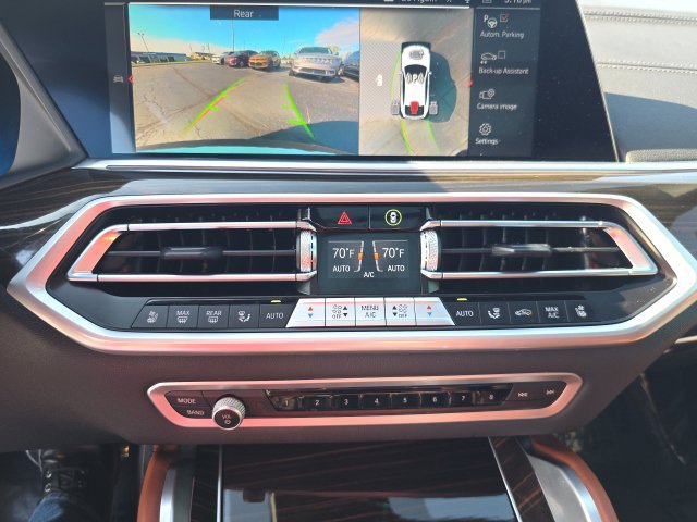 Used 2023 BMW X6 xDrive40i w/ Executive Package AWD/4WD image 22