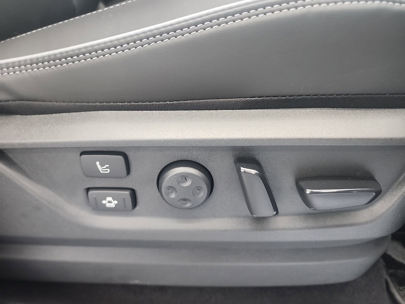 New 2026 INFINITI QX80 Autograph image 10