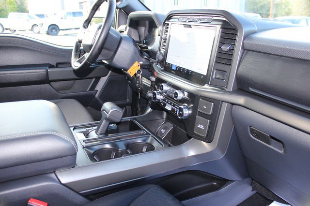 Used 2024 Ford F150 XLT w/ FX4 Off-Road Package image 17
