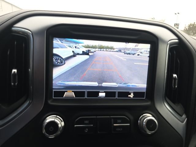 Used 2020 GMC Sierra 1500 SLE w/ SLE Value Package image 19