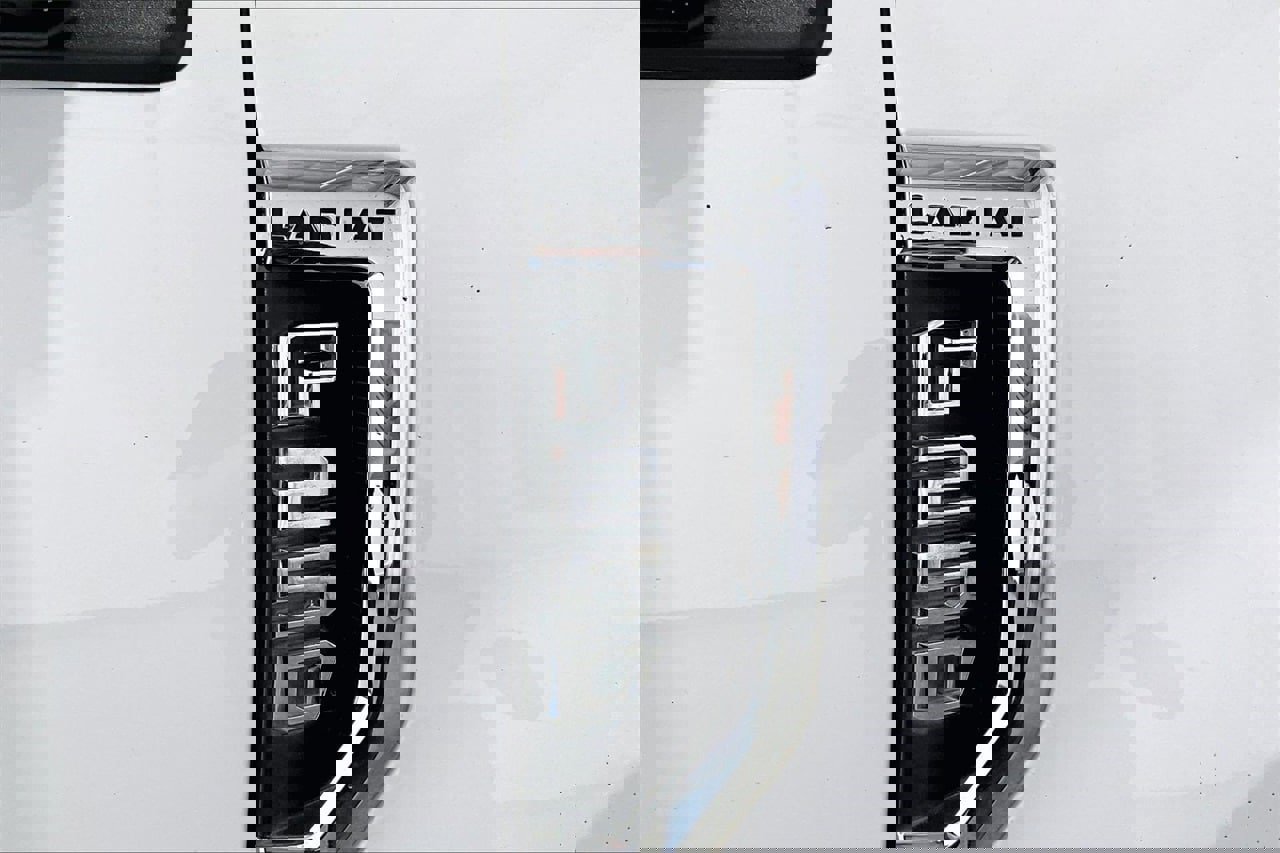 Used 2019 Ford F250 Lariat image 9