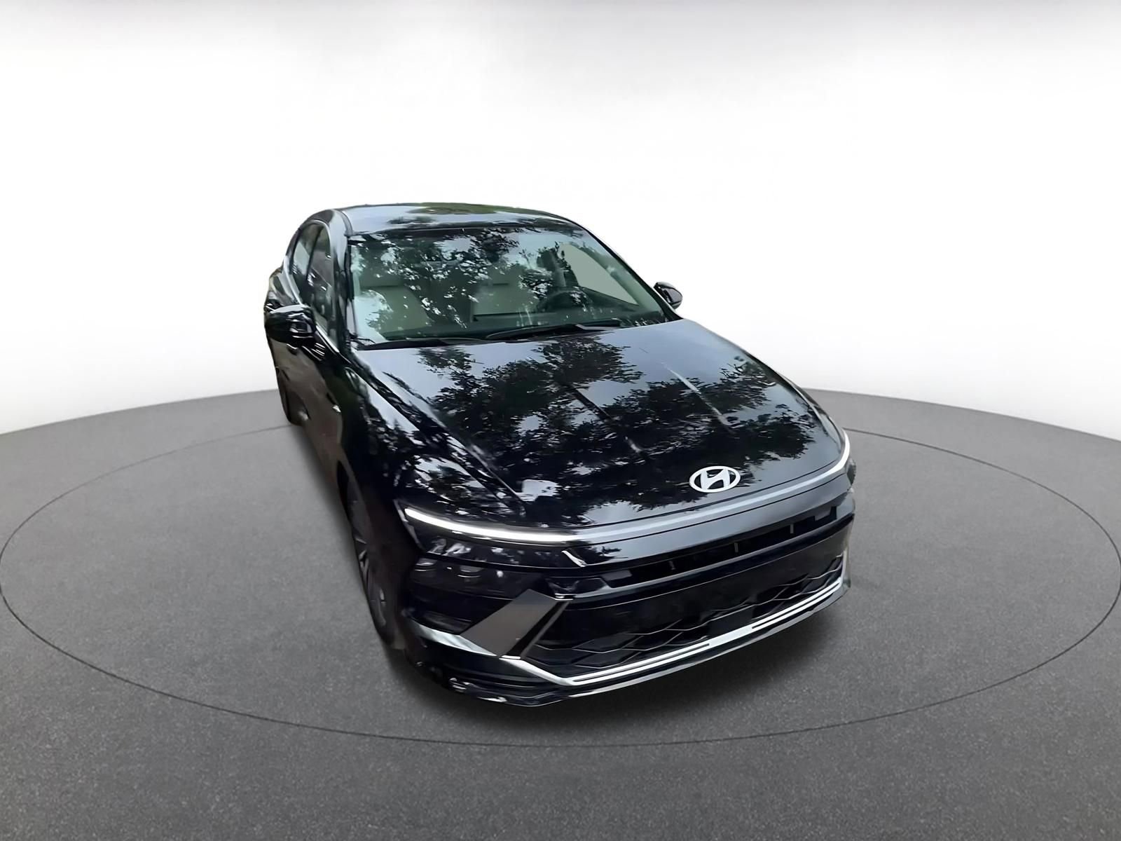 Used 2025 Hyundai Sonata SEL FWD image 3