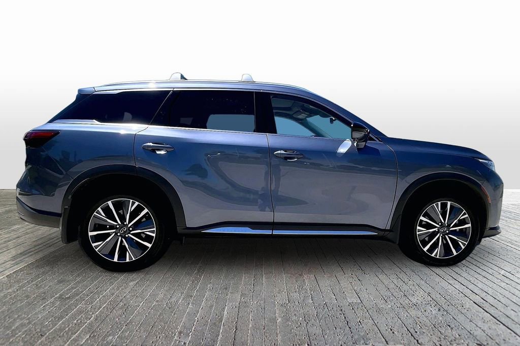 Certified 2026 INFINITI QX60 Luxe w/ Cargo Package AWD/4WD image 8