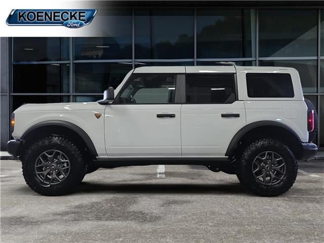 New 2025 Ford Bronco Badlands AWD/4WD image 2