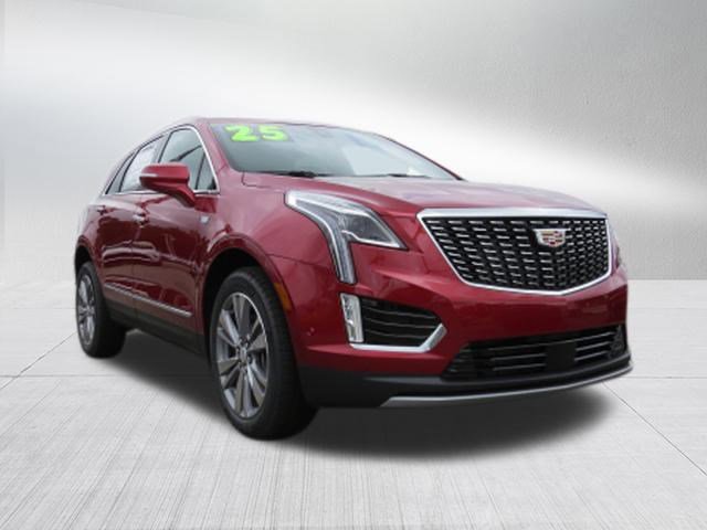New 2025 Cadillac XT5 Premium Luxury w/ Technology Package
