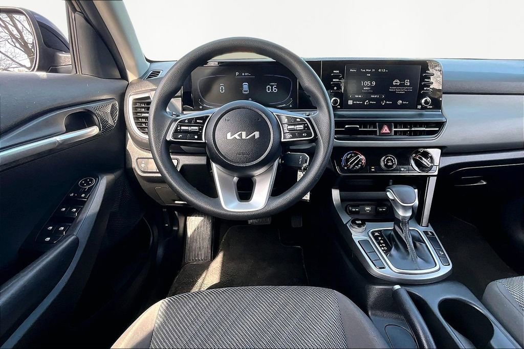 Used 2024 Kia Seltos LX image 5