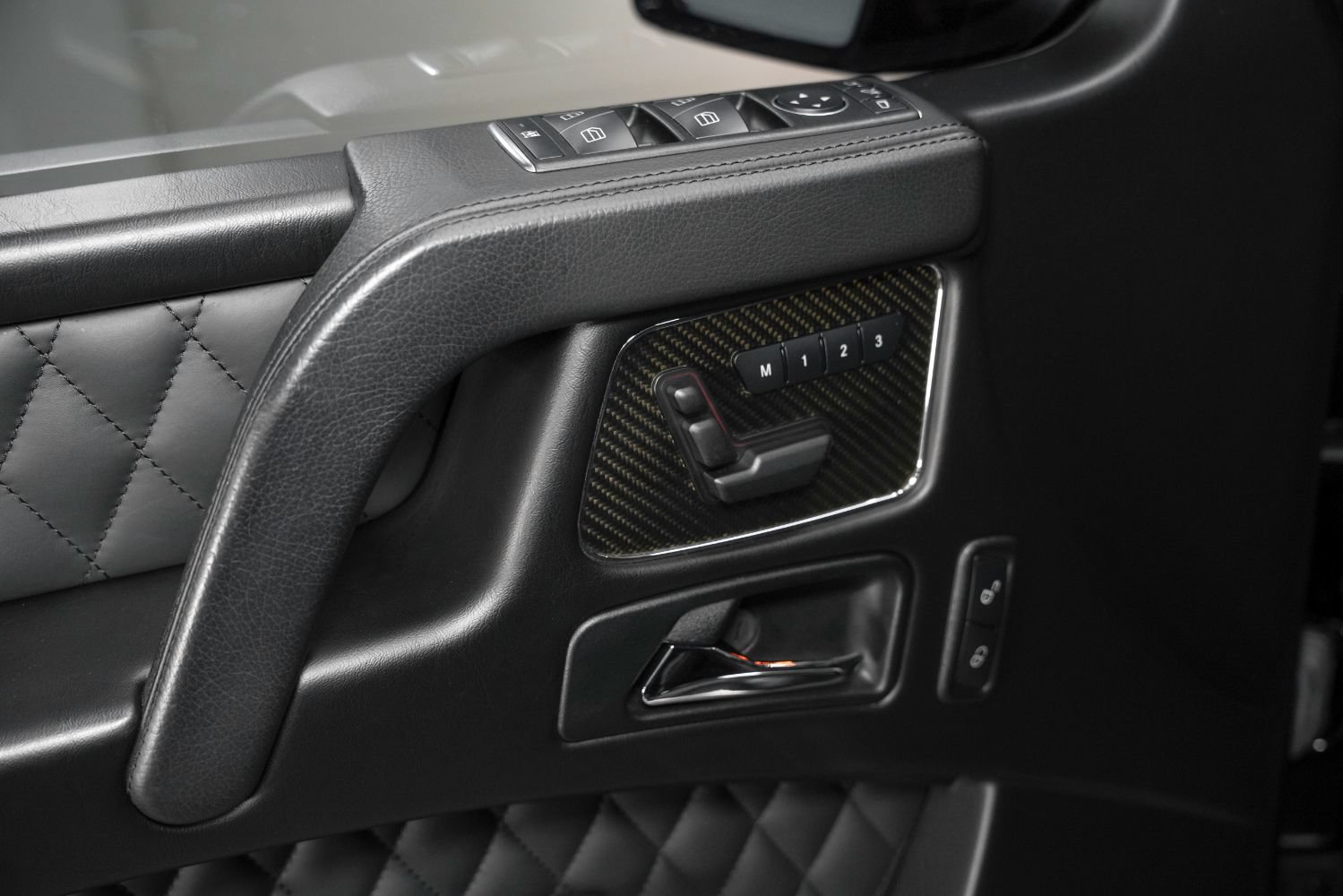 Used 2018 Mercedes-Benz G 65 AMG 4MATIC image 52