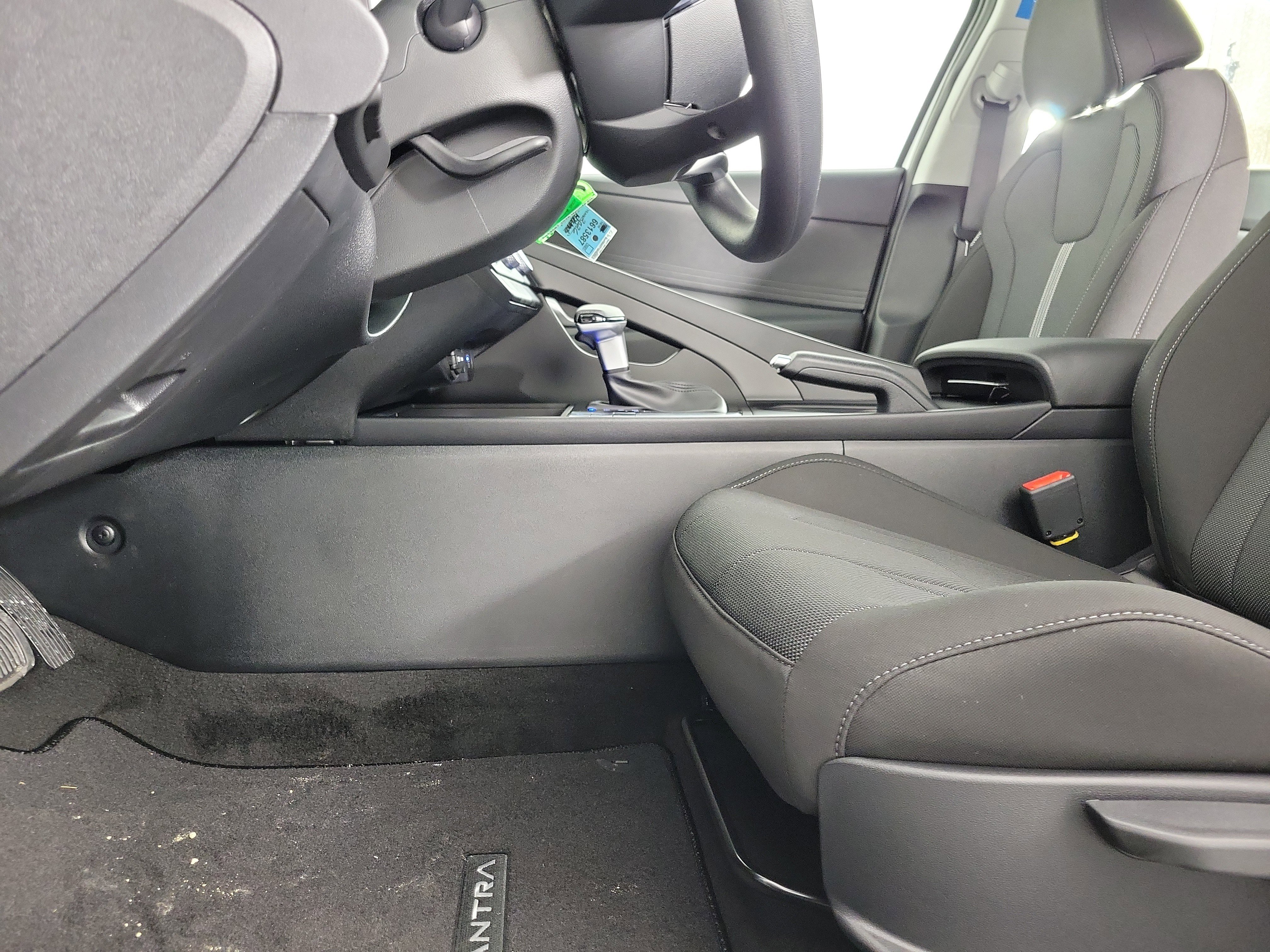 New 2026 Hyundai Elantra SE image 28