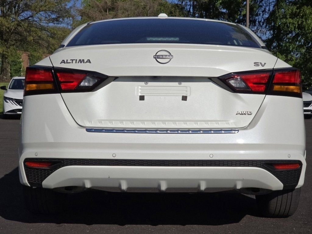 Used 2023 Nissan Altima 2.5 SV AWD/4WD image 16