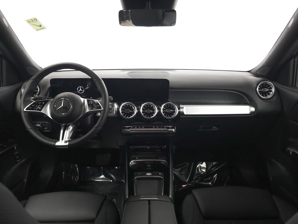 Certified 2026 Mercedes-Benz GLB 250 4MATIC image 24