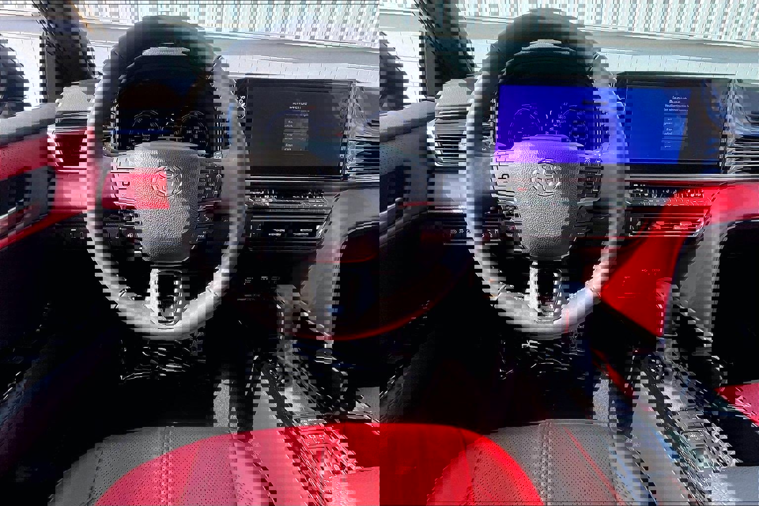 Used 2025 Toyota Camry XSE w/ Premium Plus Package image 6