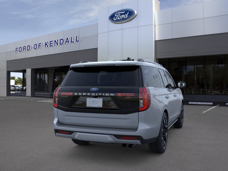 New 2026 Ford Expedition Platinum w/ Platinum Ultimate Package AWD/4WD image 8