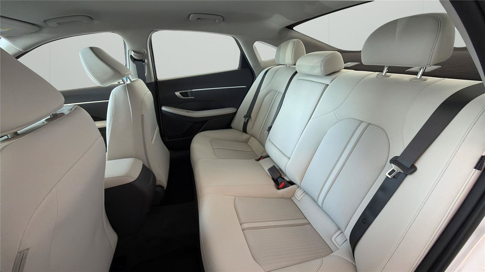 New 2026 Hyundai Sonata SEL FWD image 11