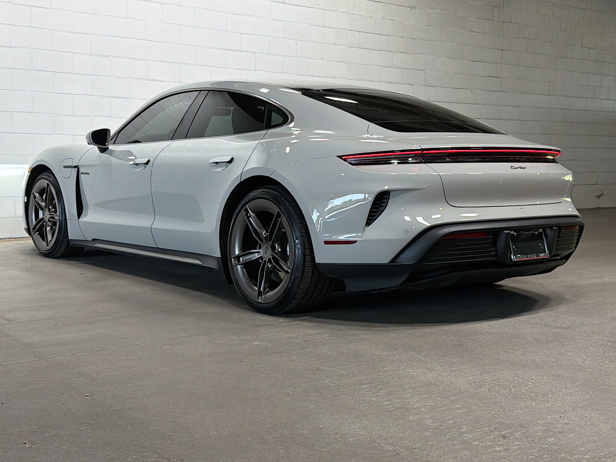 Certified 2025 Porsche Taycan Turbo AWD/4WD image 3
