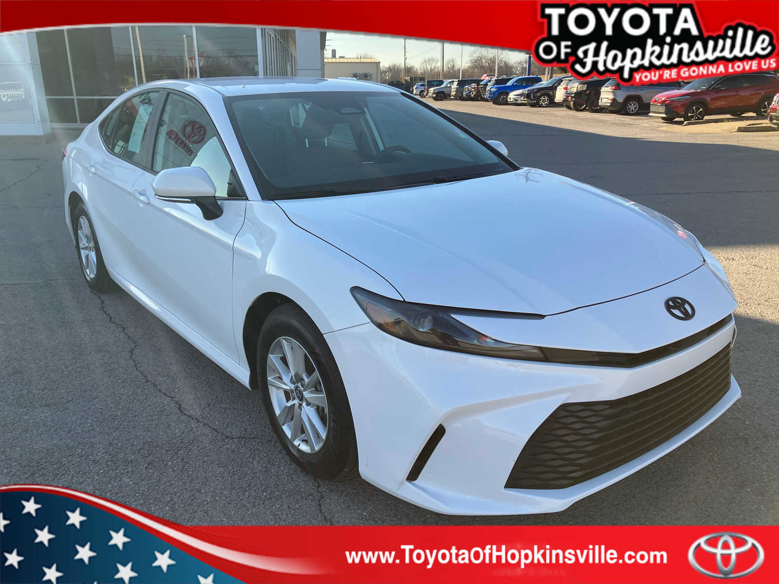 Certified 2025 Toyota Camry LE image 1