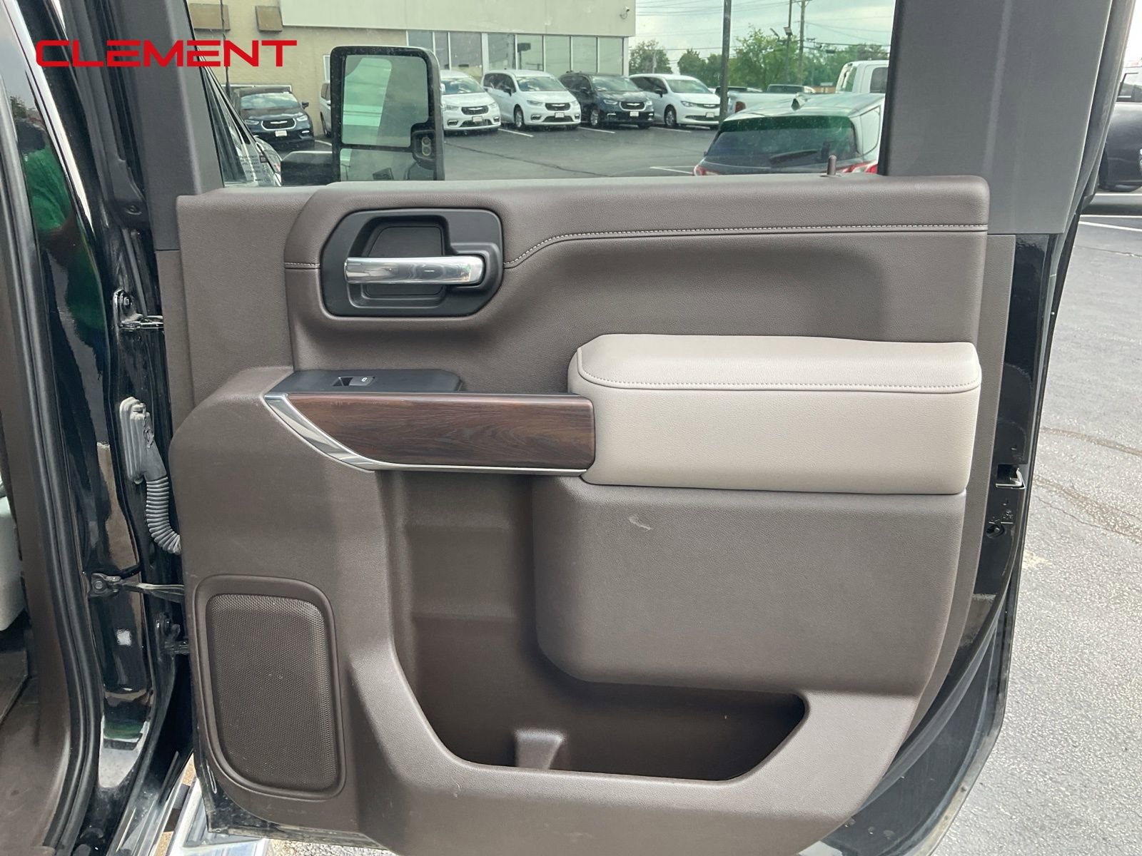 Used 2020 GMC Sierra 2500 SLT image 37