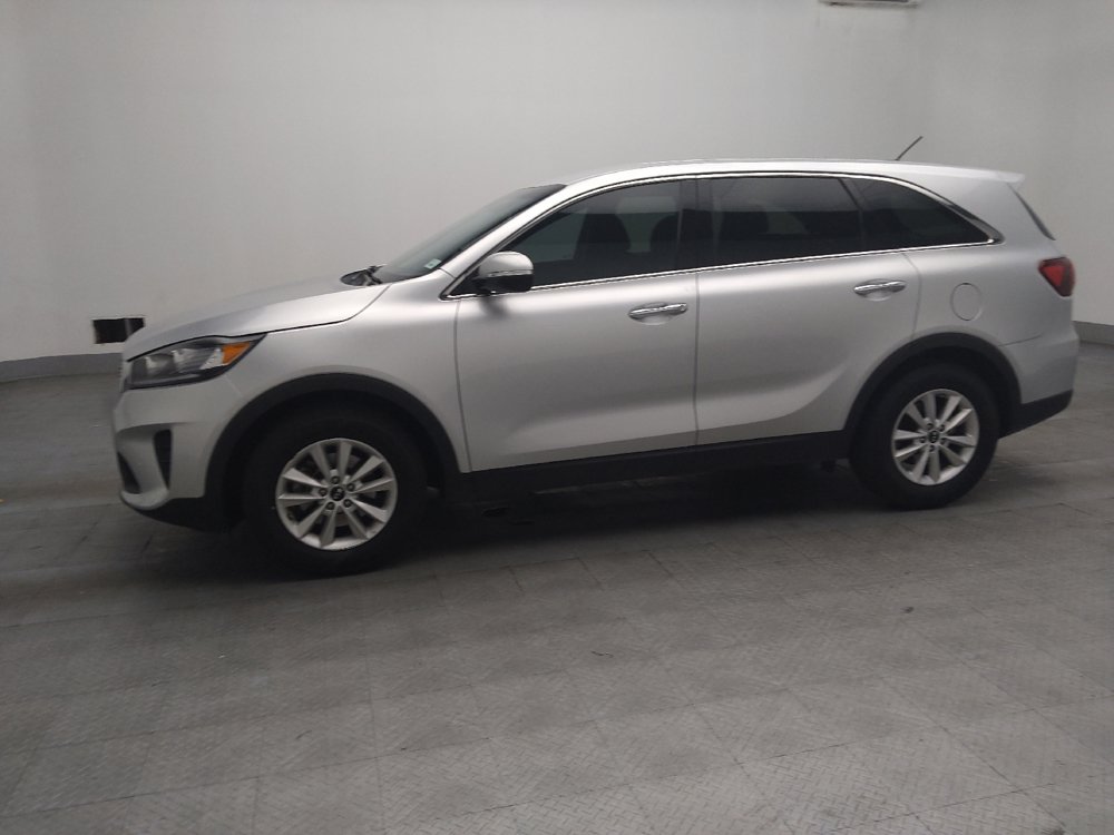 Used 2019 Kia Sorento FWD V6 image 2