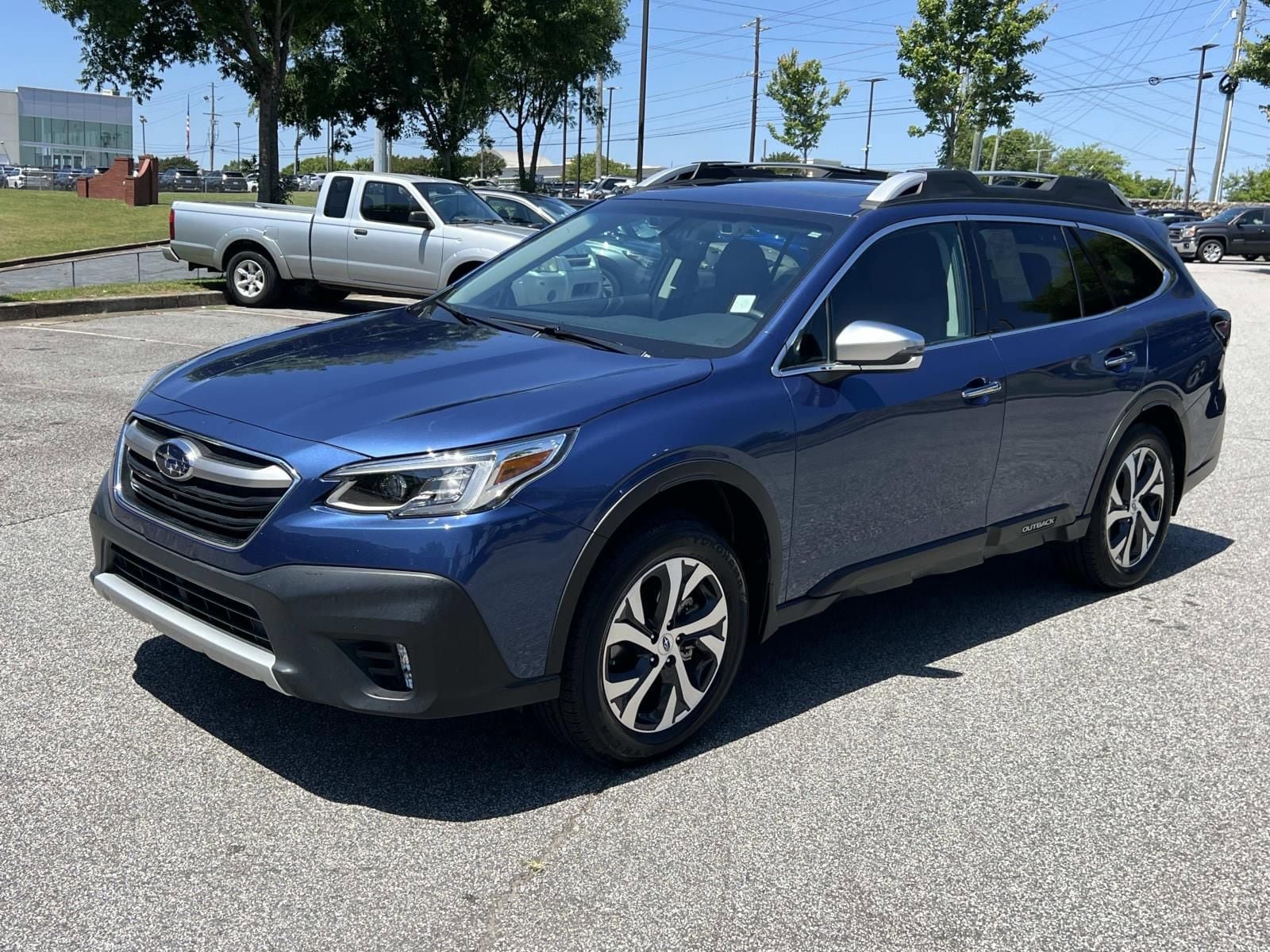 Certified 2021 Subaru Outback Touring w/ Popular Package #2 AWD/4WD image 3