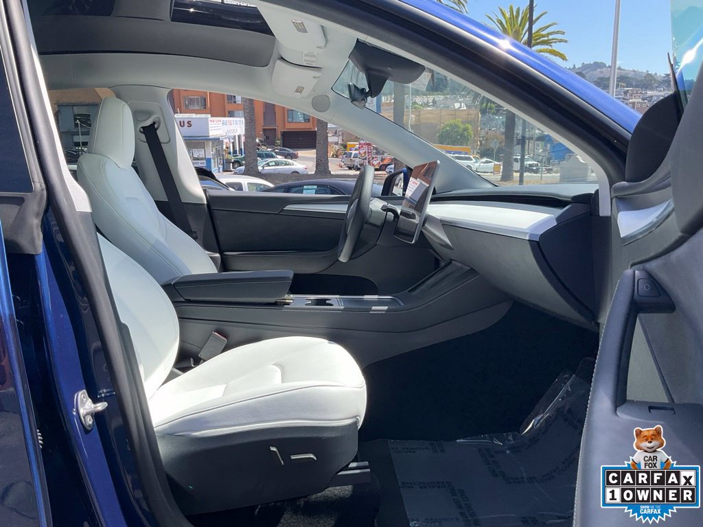 Used 2024 Tesla Model Y Performance AWD/4WD image 59