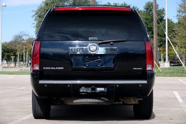 Used 2007 Cadillac Escalade 2WD w/ Information Package image 18