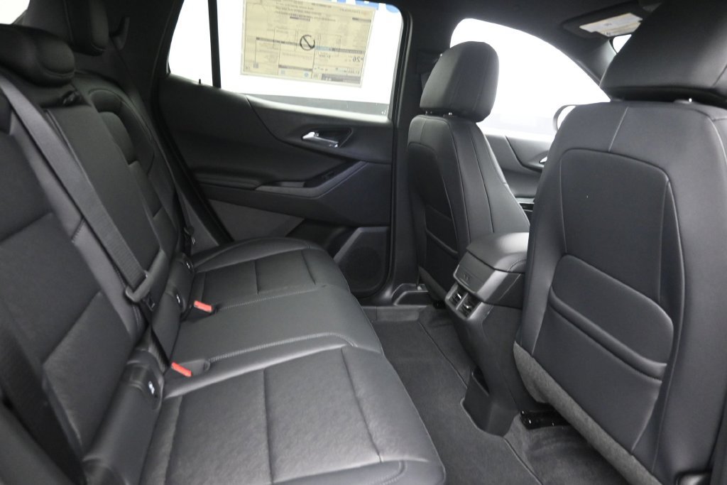 New 2027 Chevrolet Equinox LT w/ Convenience Package II AWD/4WD image 10