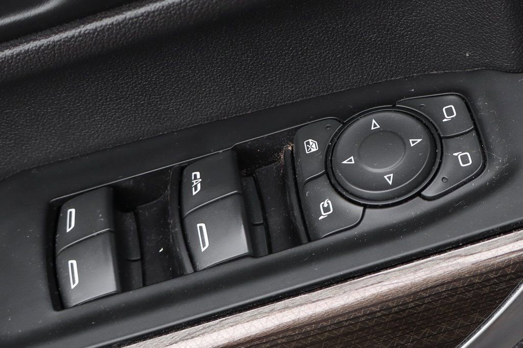 Used 2022 Chevrolet Silverado 2500 LT w/ Convenience Package image 17