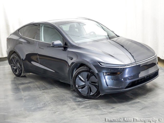 Used 2026 Tesla Model Y AWD image 5