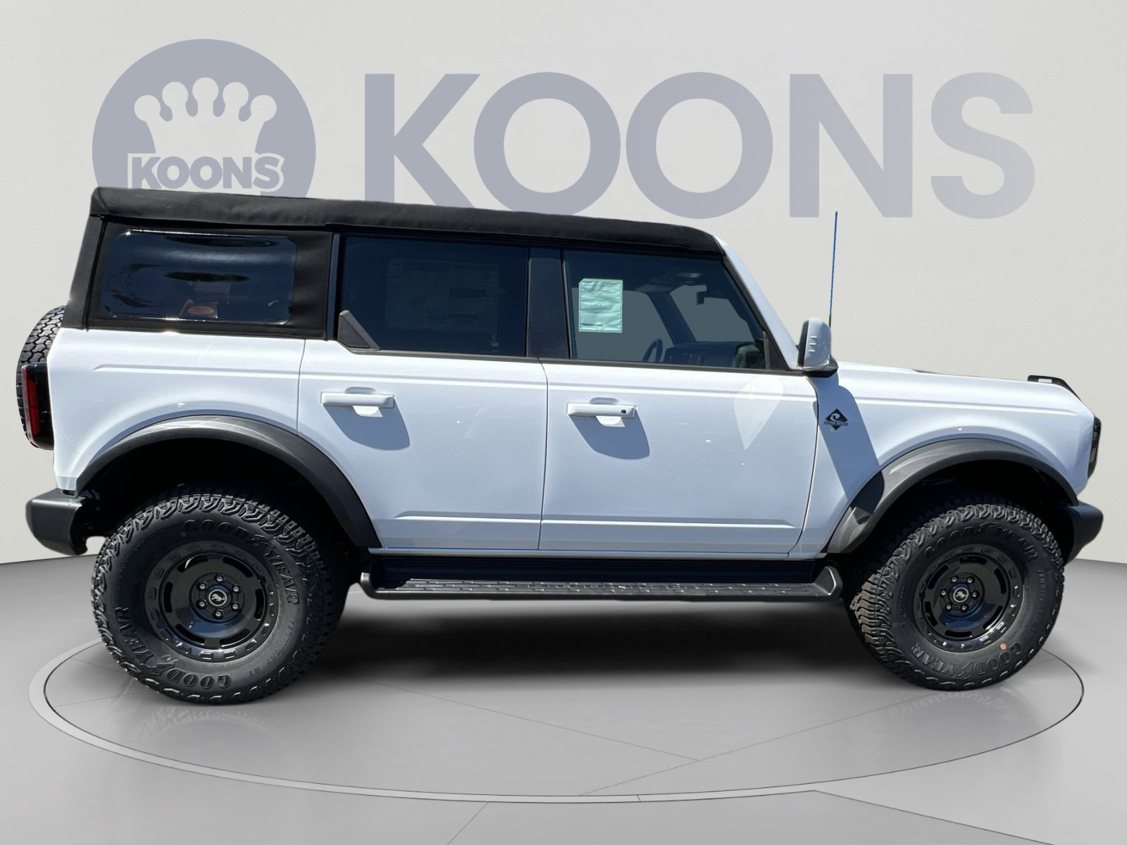 New 2025 Ford Bronco Outer Banks w/ Sasquatch Package AWD/4WD image 17