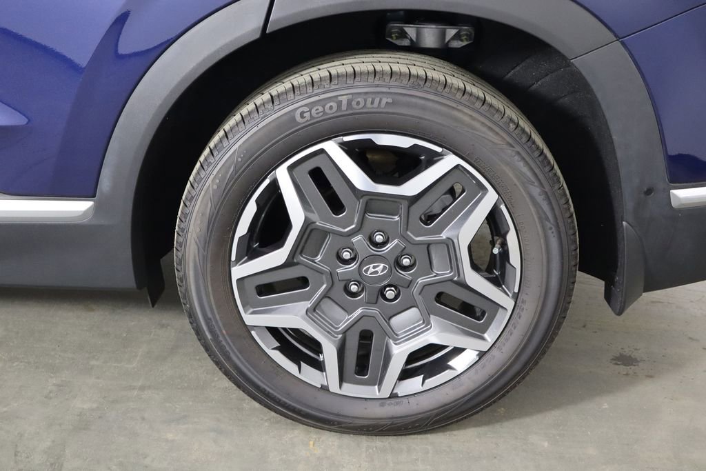 Used 2023 Hyundai Santa Fe Limited w/ Cargo Package FWD image 44