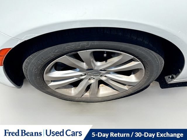 Used 2016 Chrysler 200 Limited FWD image 28