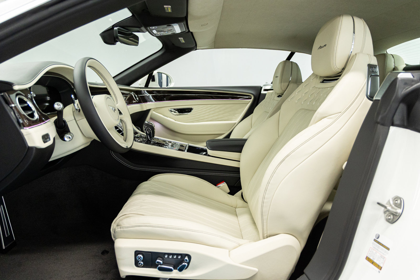 New 2026 Bentley Continental GT Azure AWD/4WD image 28