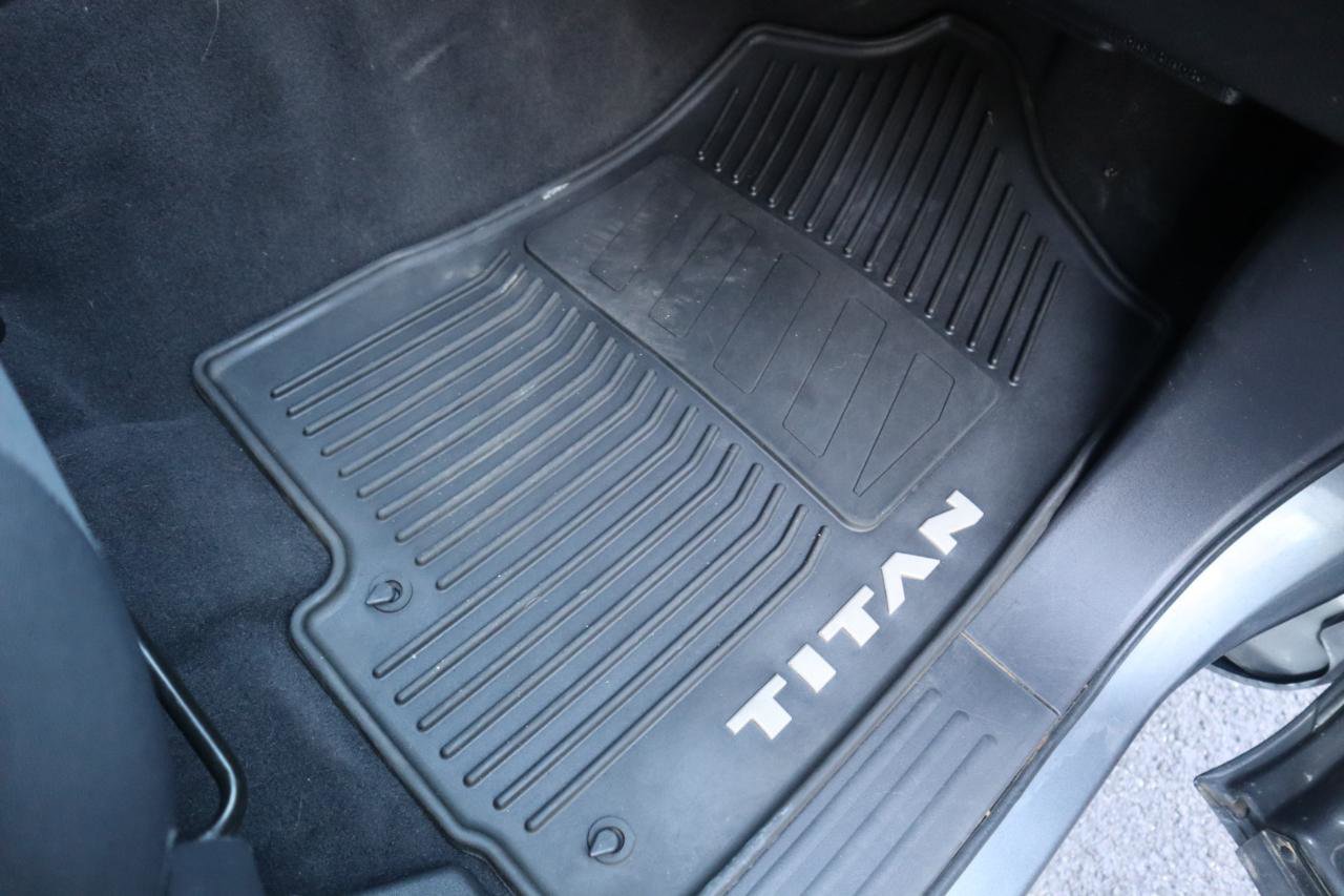 Used 2021 Nissan Titan SV w/ SV Convenience Package AWD/4WD image 48