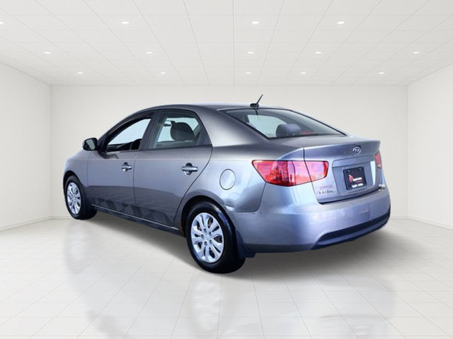 Used 2012 Kia Forte EX FWD image 4