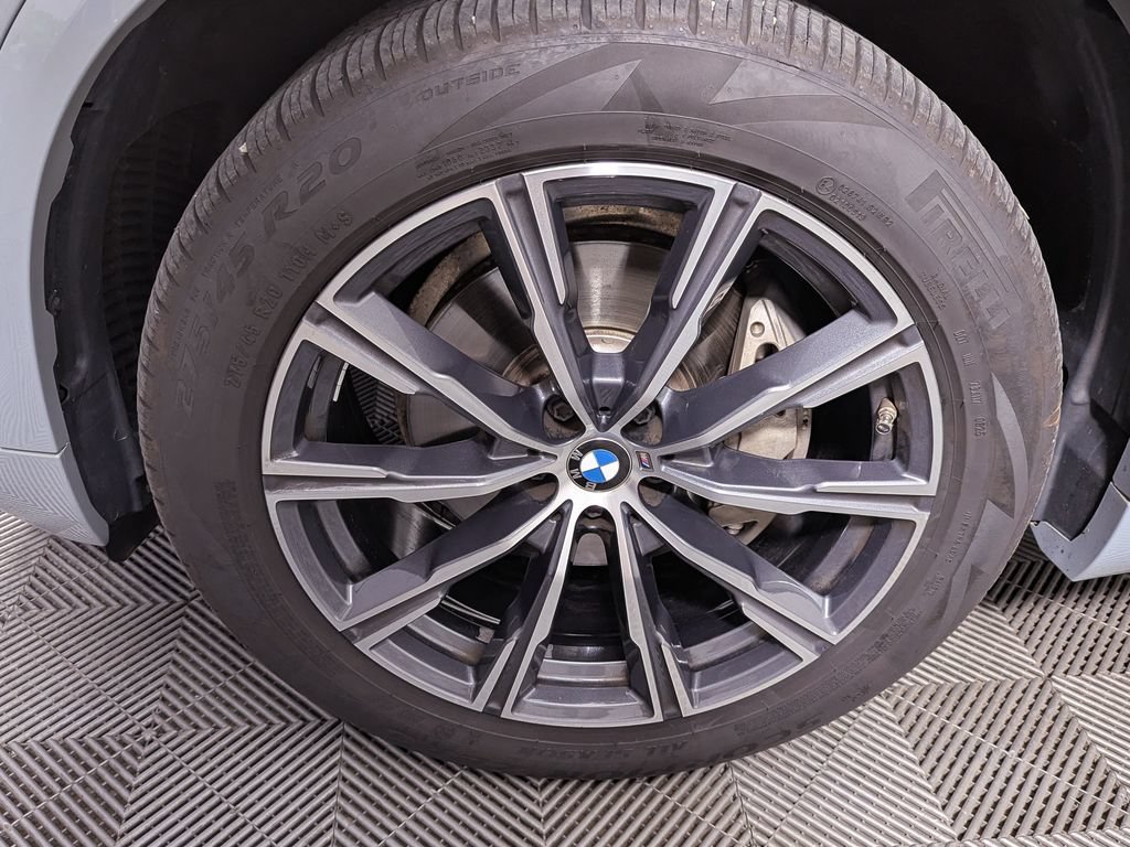 Certified 2024 BMW X5 xDrive40i w/ M Sport Package AWD/4WD image 51