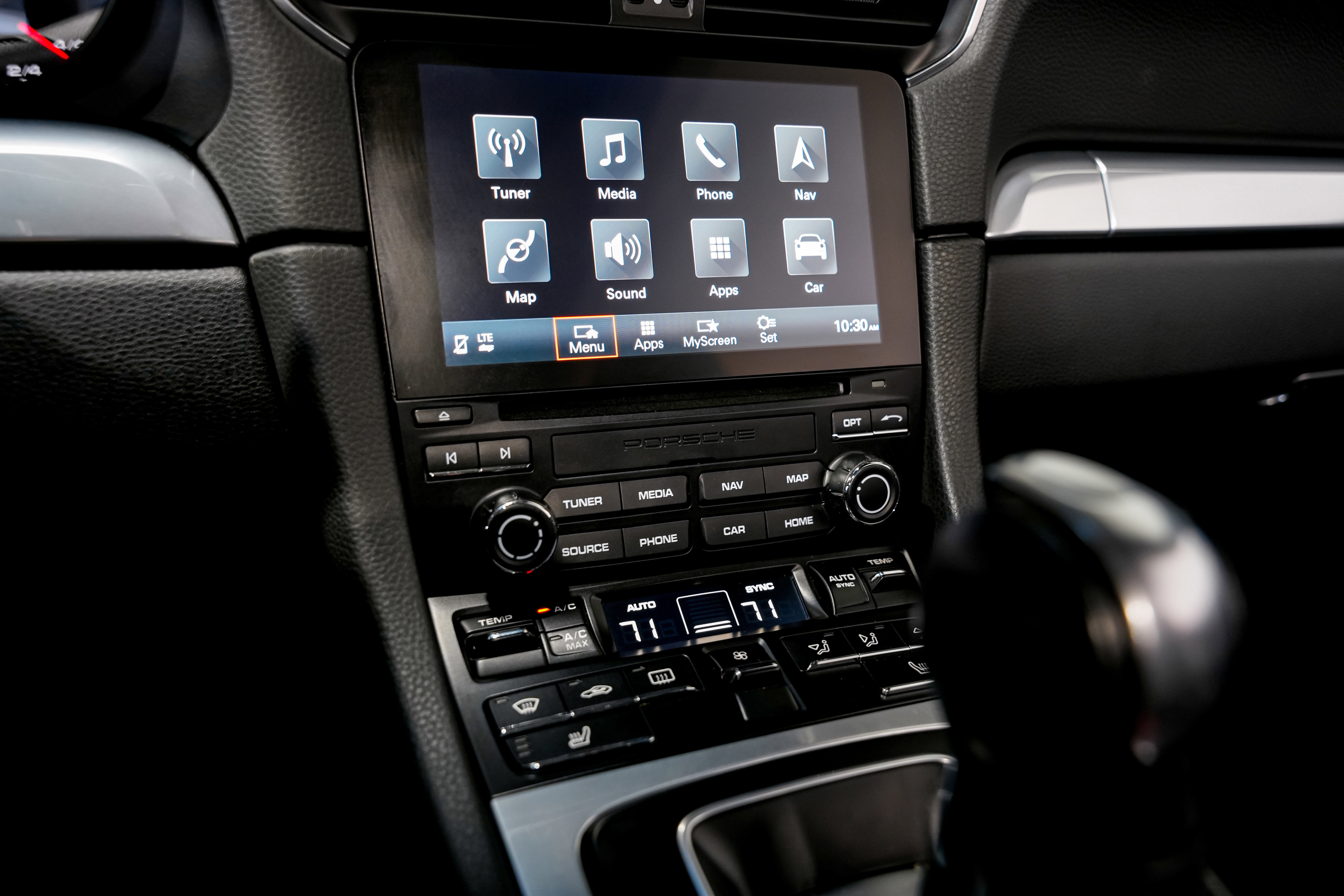 Used 2018 Porsche 911 Carrera 4S image 13