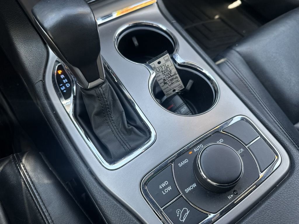 Used 2021 Jeep Grand Cherokee Limited image 26