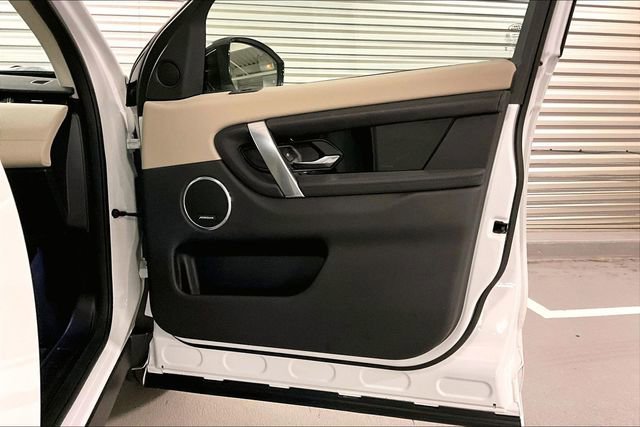 Certified 2025 Land Rover Discovery Sport S image 27