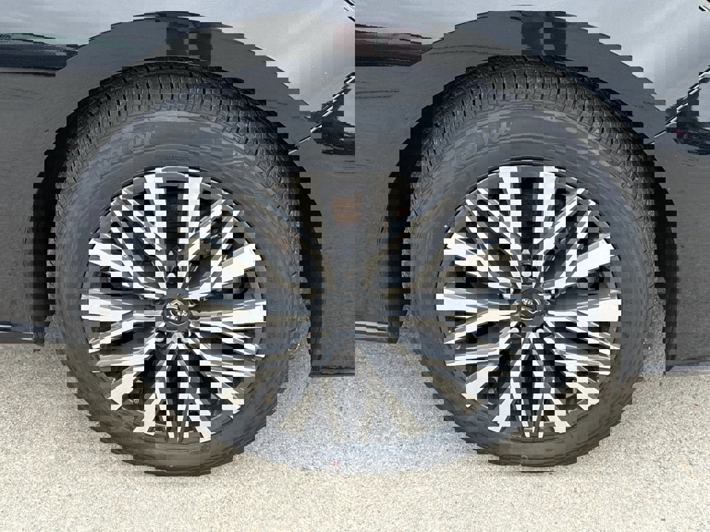 Used 2024 Nissan Altima 2.5 SV image 30