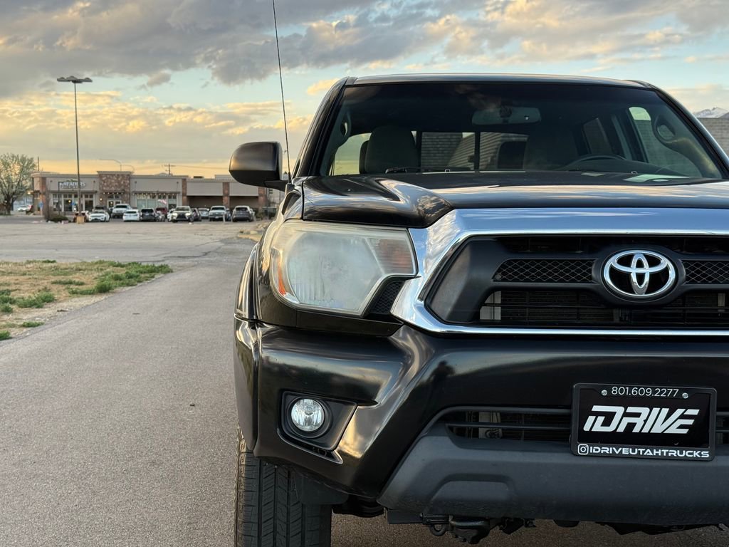 Used 2012 Toyota Tacoma 4x4 Double Cab w/ TRD Off-Road Pkg image 6