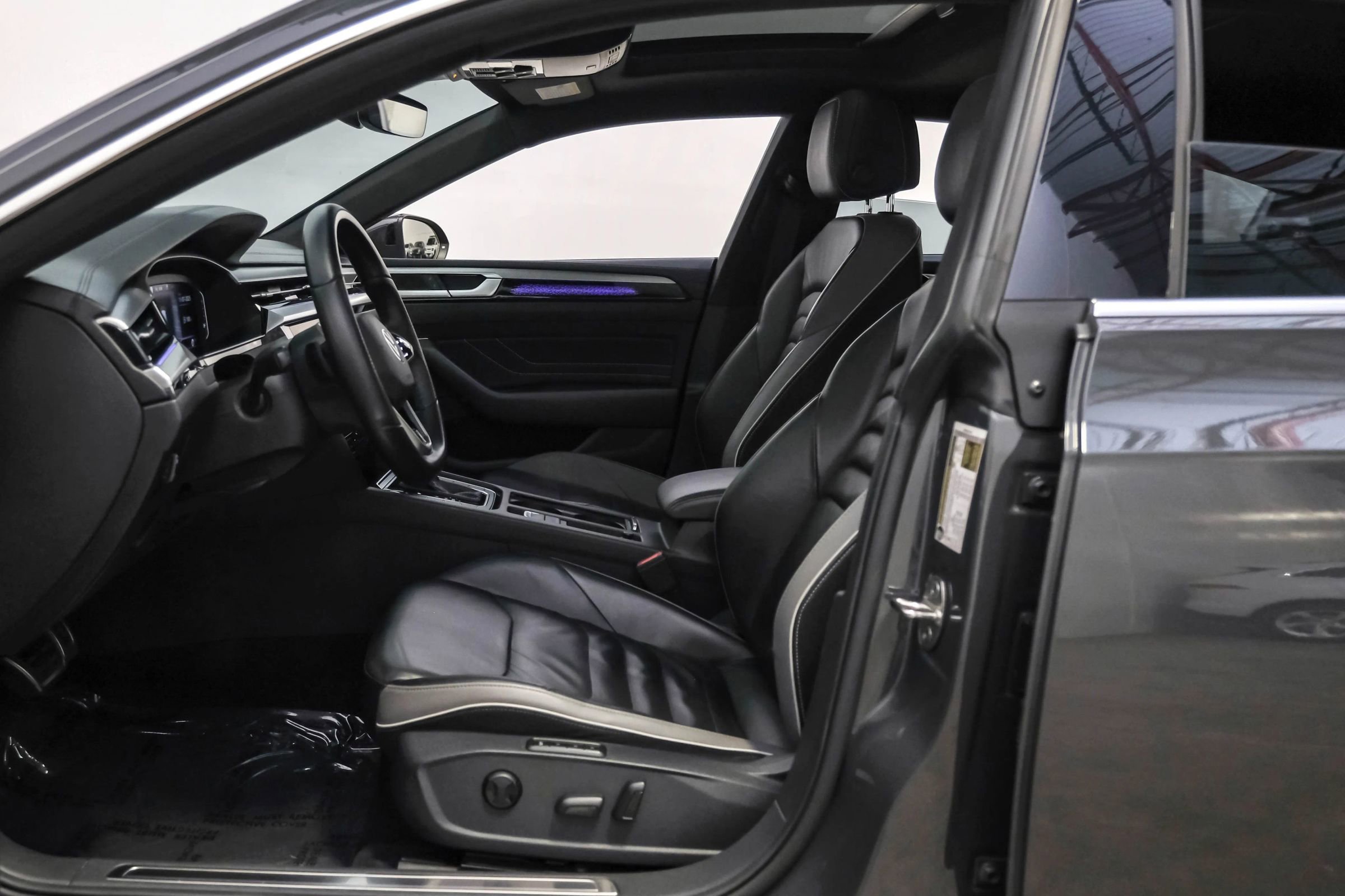 Used 2021 Volkswagen Arteon SEL image 27