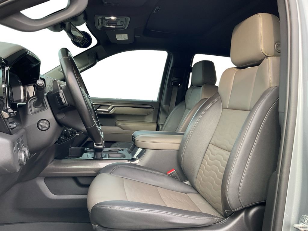 Used 2023 Chevrolet Silverado 1500 ZR2 w/ Technology Package image 24